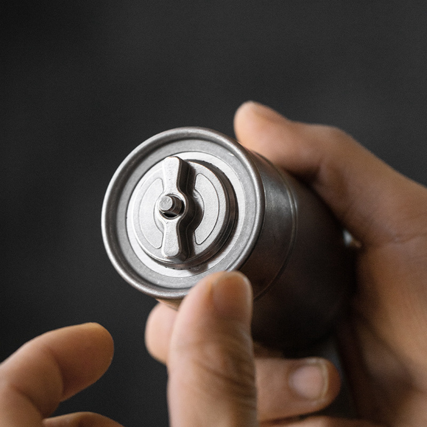 Rasnita Manuala de Cafea Premium cu Mecanism din Otel Inoxidabil, Design Retro, Ambalaj Cadou Old Style, Ideala pentru Cadouri