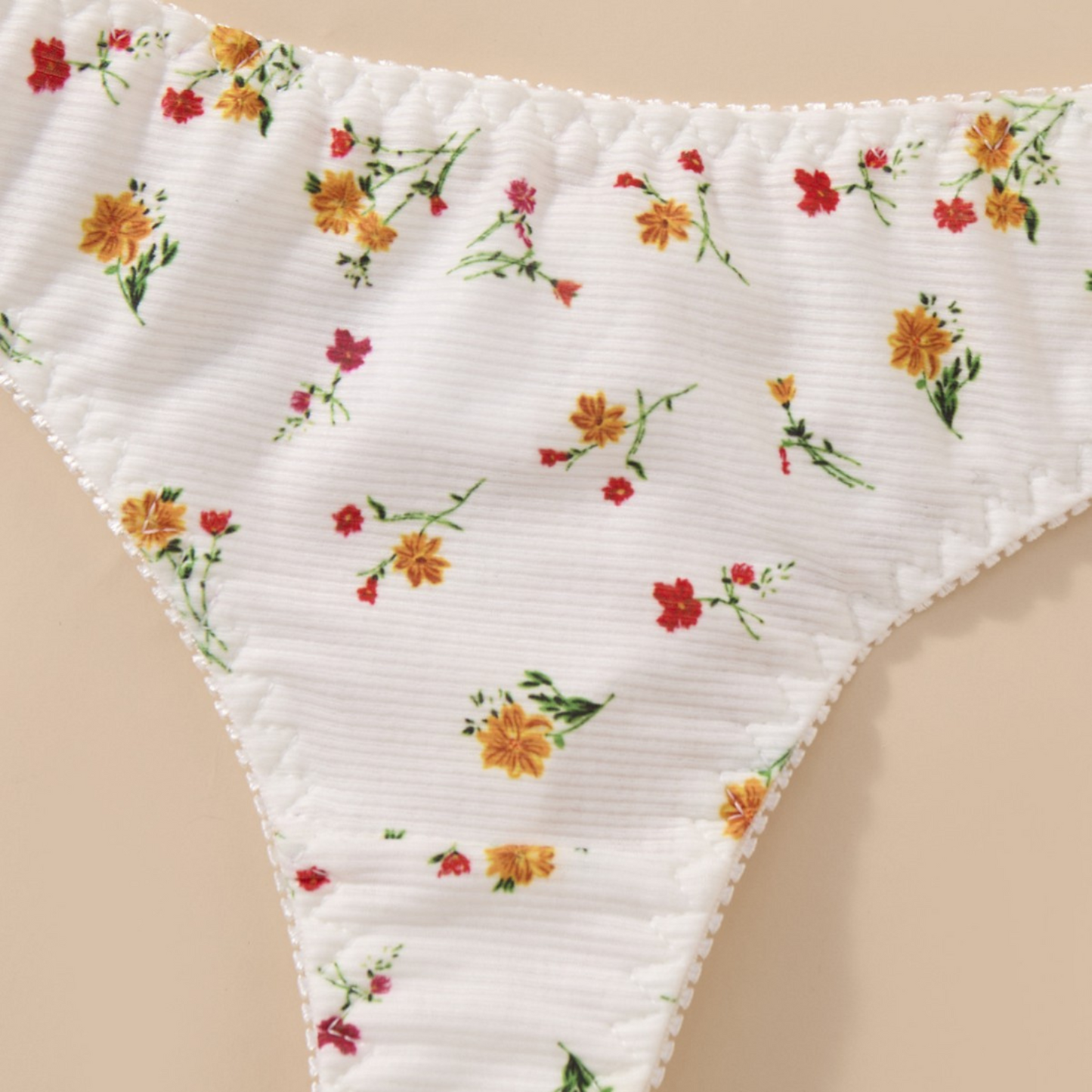 Set Lenjerie Rotixfy din Bumbac, Sutien cu Sarma si Chilot Tanga, Imprimeu Floral Alb